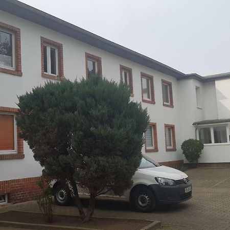 Abc-Monteurzimmer Magdeburg Ngoại thất bức ảnh