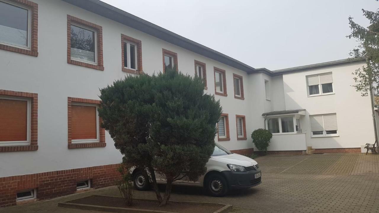 Abc-Monteurzimmer Magdeburg Ngoại thất bức ảnh